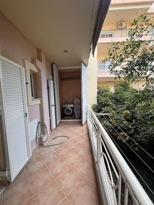 Διαμέρισμα Κοντά Στη Θάλασσα Στην Πολη Κυπαρισσια Kyparissia Exterior foto